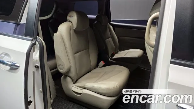 Kia The New Carnival 2018 Белый из Кореи, фото 3