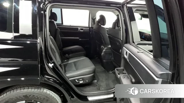 Hyundai Santa Fe (MX5) 2023 Черный из Кореи, фото 3