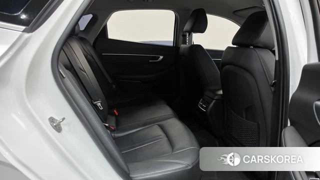 Hyundai Sonata D Edge (DN8) 2023 Белый из Кореи, фото 3