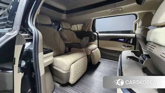 Kia Carnival 4th generation 2023 Черный из Кореи, фото 3