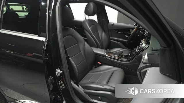 Mercedes-Benz GLC-Class X253 2020 Черный из Кореи, фото 3