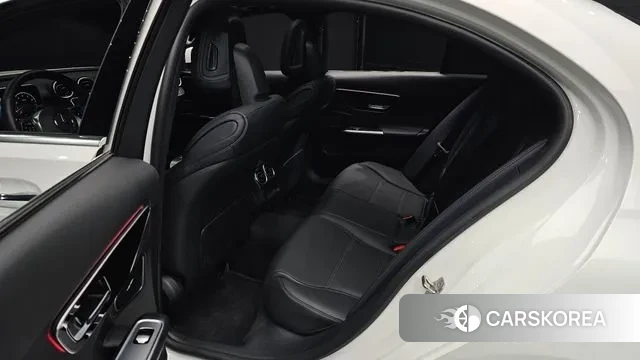 Mercedes-Benz C-Class W206 2024 Белый из Кореи, фото 3