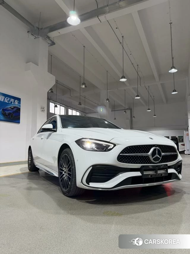 Mercedes-Benz Class C 2023 Белый из Китая, фото 3