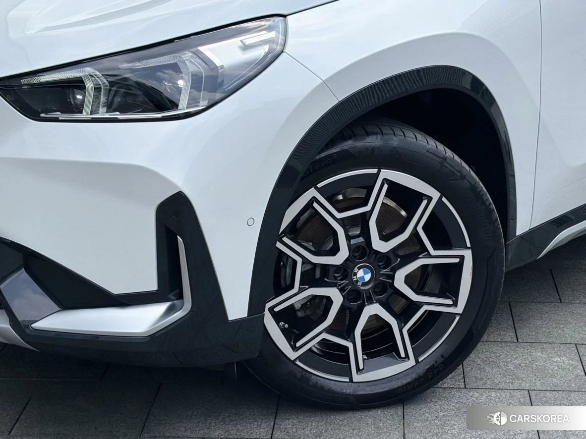 BMW X1 2023 Белый из Китая, фото 3