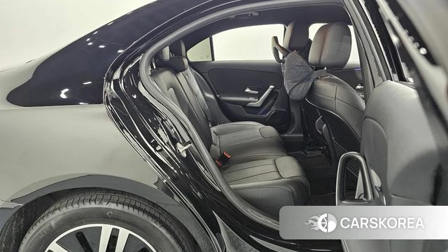 Mercedes-Benz A-Class W177 2021 Черный из Кореи, фото 3