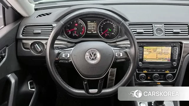 Volkswagen The New Passat 2018 Белый из Кореи, фото 3