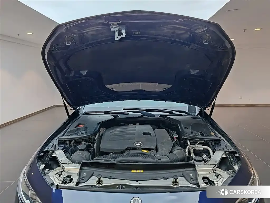 Mercedes-Benz CLS 2018 Синий из Китая, фото 3