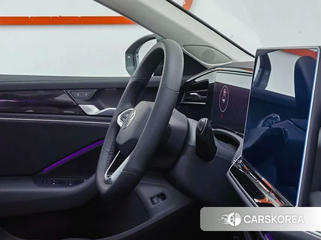 Volkswagen Magotan 2026 Черный из Китая, фото 3