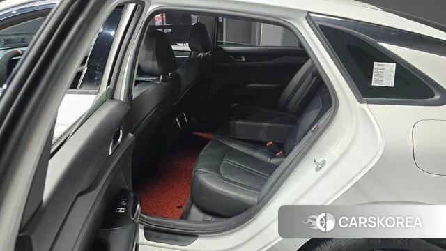 Kia The New K5 3rd generation 2024 Белый из Кореи, фото 3