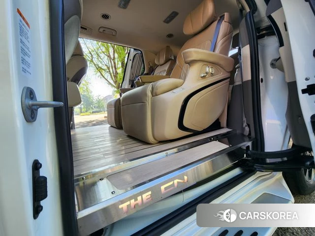 Kia Carnival 4th generation 2023 Белый из Кореи, фото 3