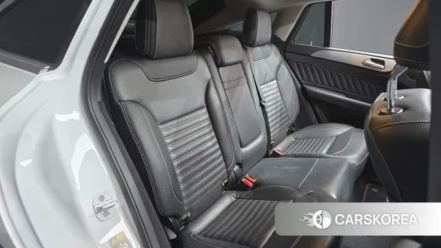 Mercedes-Benz GLE - Class W166 2018 Белый из Кореи, фото 3