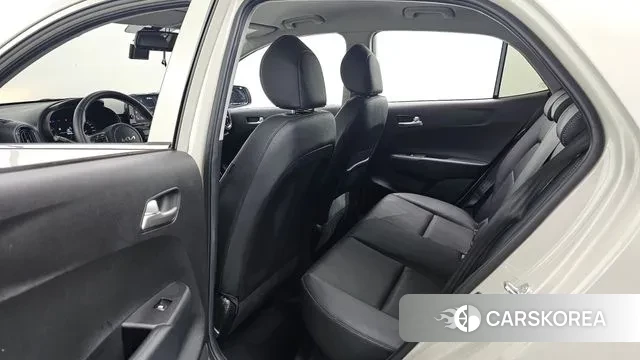 Kia Morning Urban (JA) 2023 Жемчужный цвет из Кореи, фото 3