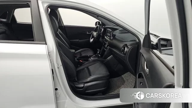 Hyundai Kona 2019 Белый из Кореи, фото 3