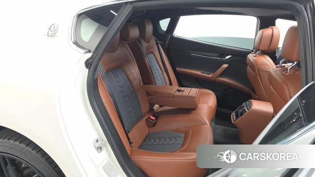 Maserati Quattroporte 2019 Белый из Кореи, фото 3