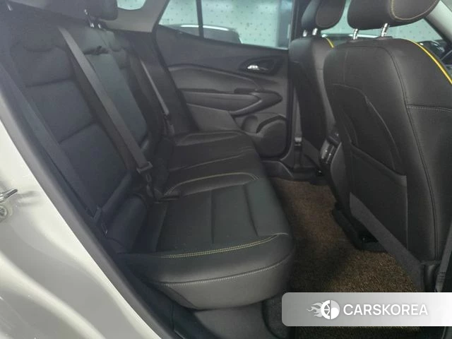 Chevrolet (GM Daewoo) Trax Crossover 2023 Белый из Кореи, фото 3