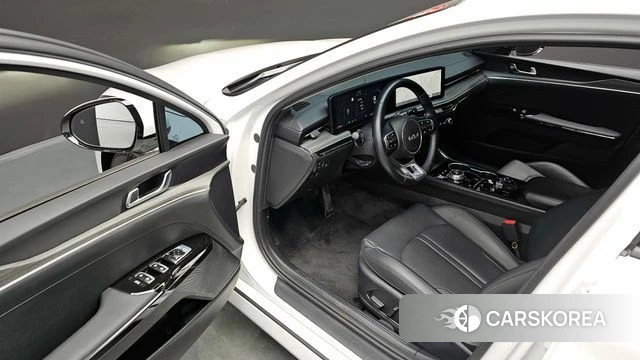 Kia The New K5 3rd generation 2024 Белый из Кореи, фото 3