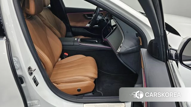 Mercedes-Benz E-Class W214 2025 Белый из Кореи, фото 3