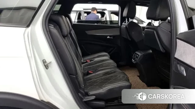 Peugeot 5008 second generation 2018 Белый из Кореи, фото 3