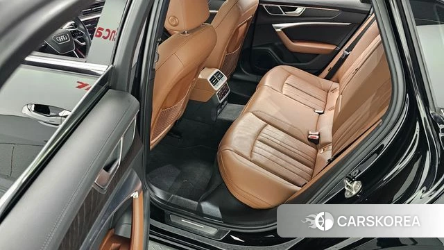 Audi A6 (C8) 2021 Черный из Кореи, фото 3