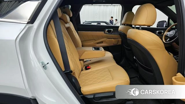 Kia Sorento 4th Generation 2023 Белый из Кореи, фото 3