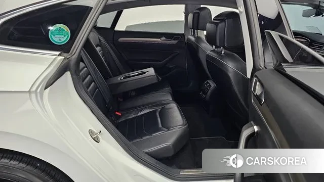 Volkswagen Arteon 2019 Белый из Кореи, фото 3