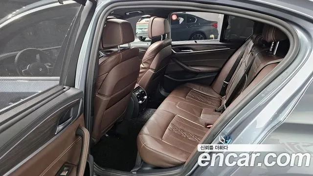 BMW 5 Series (G30) 2019 Серый из Кореи, фото 3