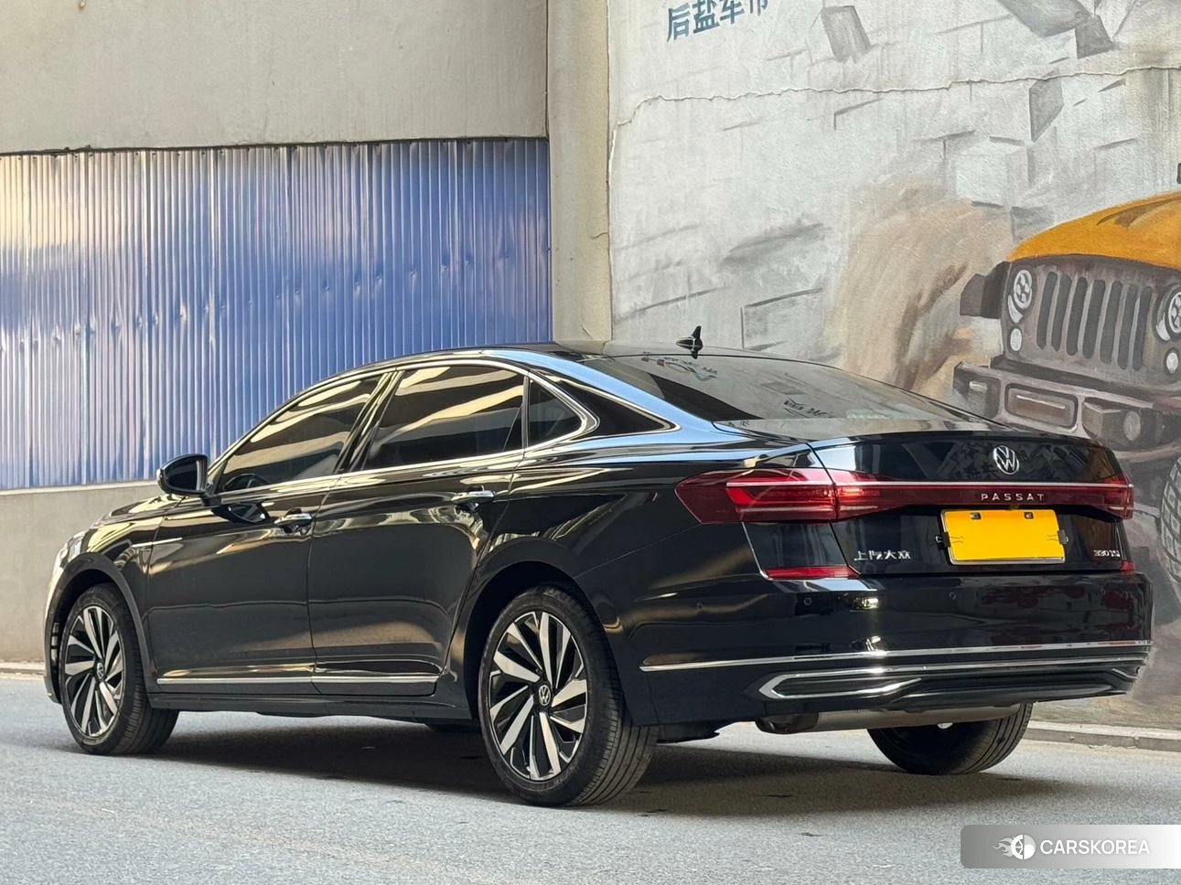 Volkswagen Passat 2022 Черный из Китая, фото 3