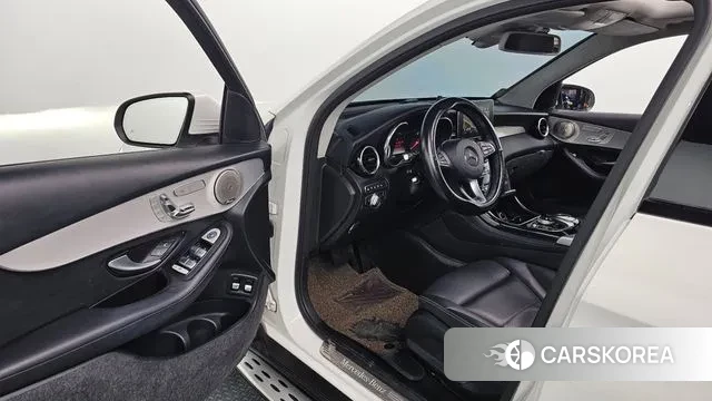 Mercedes-Benz GLC-Class X253 2018 Белый из Кореи, фото 3