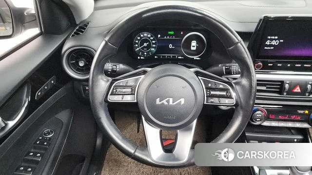 Kia The New K3 2nd generation 2021 Белый из Кореи, фото 3