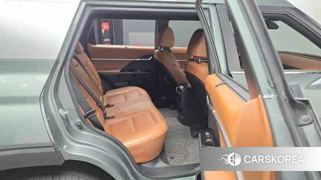 Ssangyong Torres 2023 Зеленый из Кореи, фото 3