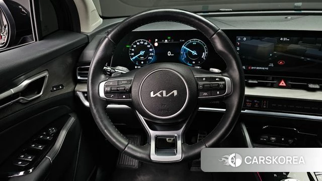 Kia Sportage 5th Generation Hybrid 2022 Черный из Кореи, фото 3