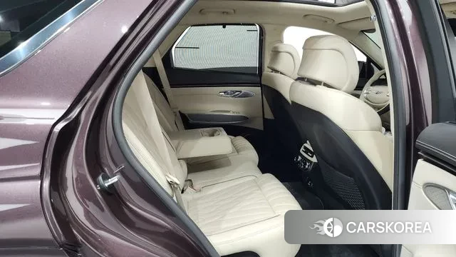 Genesis GV70 2021 Коричневый из Кореи, фото 3