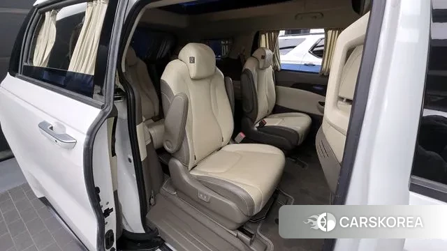 Kia Carnival 4th generation 2021 Белый из Кореи, фото 3