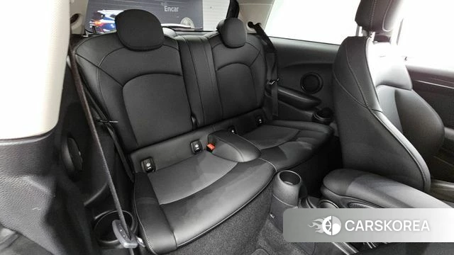 Mini Cooper 2021 Серебристо-серый из Кореи, фото 3