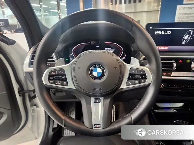 BMW X4 (G02) 2024 Белый из Кореи, фото 3