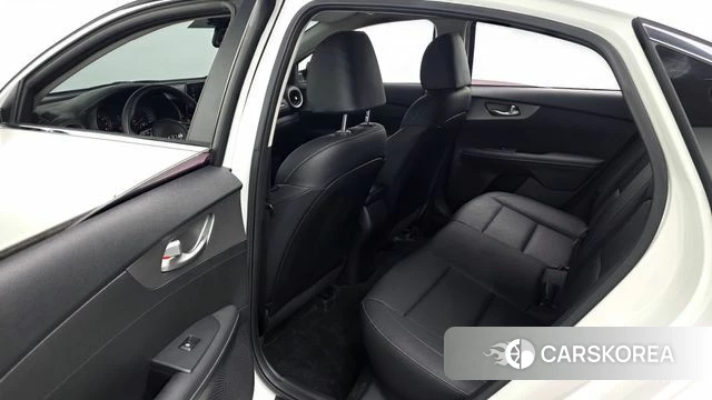Kia Come New K3 2020 Белый из Кореи, фото 3