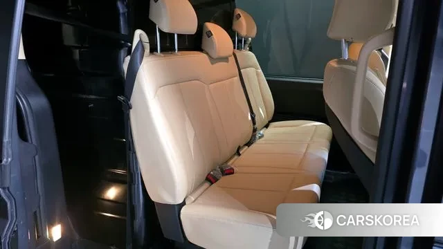 Hyundai Staria 2022 Серый из Кореи, фото 3
