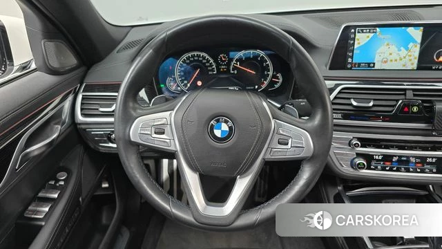 BMW 7 Series (G11) 2018 Белый из Кореи, фото 3