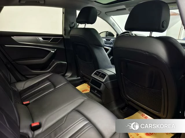 Audi A7 2023 Темно-серый из Китая, фото 3