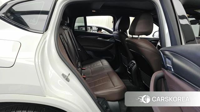 BMW X4 (G02) 2021 Белый из Кореи, фото 3