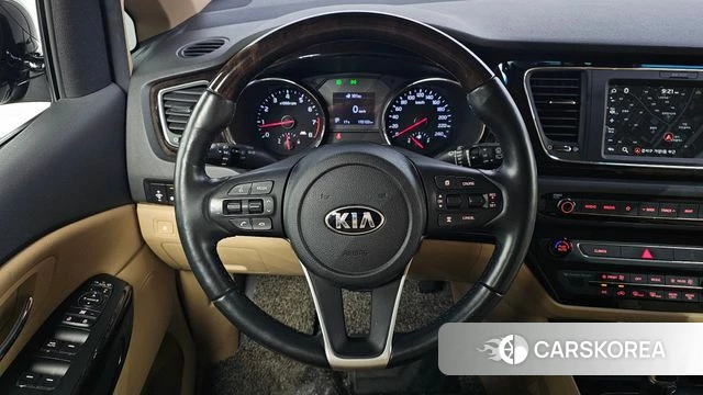 Kia The New Carnival 2019 Черный из Кореи, фото 3