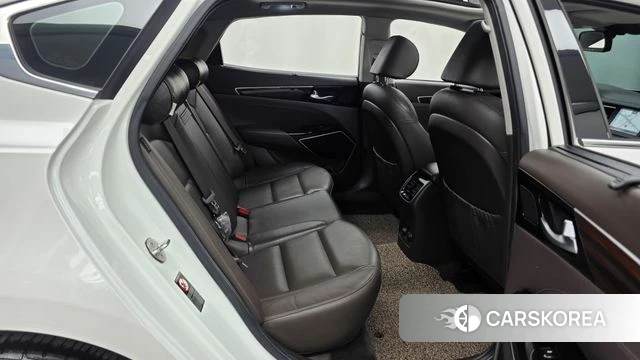 Kia Come New K7 2018 Белый из Кореи, фото 3