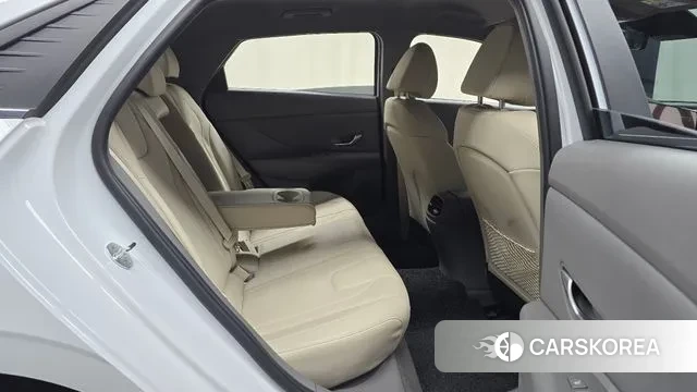 Hyundai Avante (CN7) 2022 Белый из Кореи, фото 3