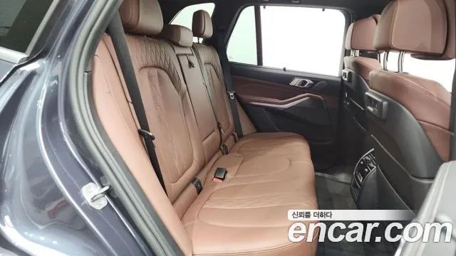 BMW X5 (G05) id 2676779 из Кореи 3