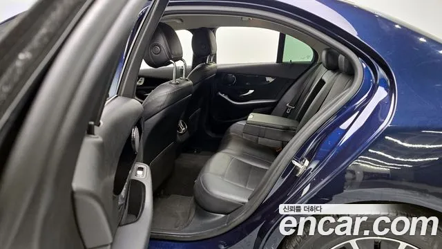 Mercedes-Benz C-Class W205 2019 Синий из Кореи, фото 3