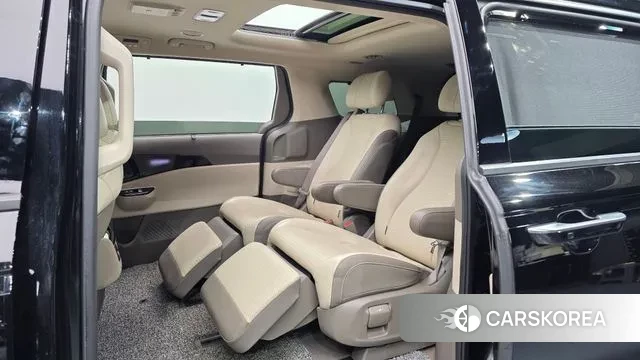 Kia Carnival 4th generation 2023 Черный из Кореи, фото 3