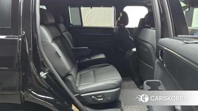 Hyundai Santa Fe (MX5) 2024 Черный из Кореи, фото 3