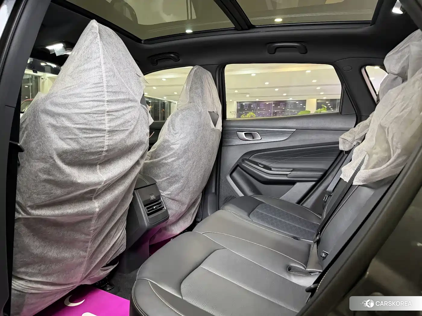 Chang'an CS55PLUS PHEV 2026 Silver/gray из Китая, фото 3
