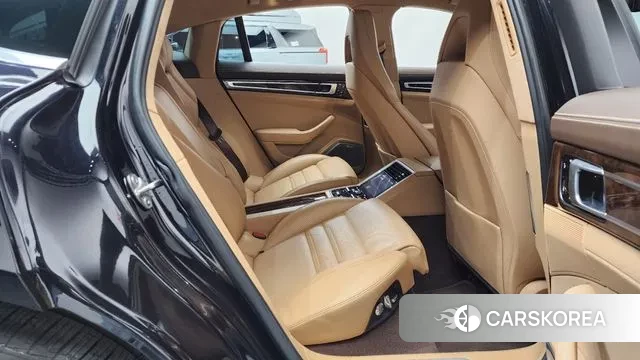 Porsche Panamera (971) 2018 Черный из Кореи, фото 3