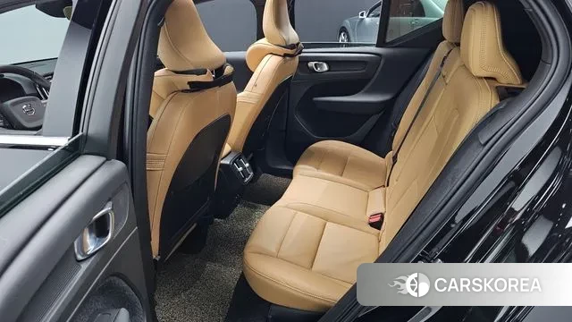 Volvo XC40 2020 Черный из Кореи, фото 3
